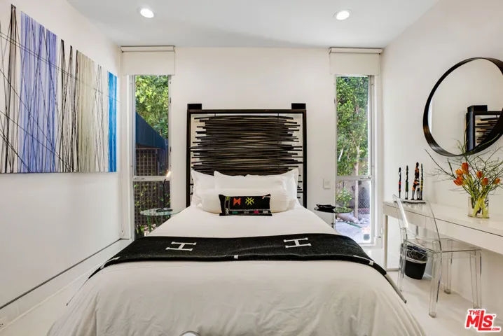 8752 Rangely Avenue, West Hollywood, California 90048