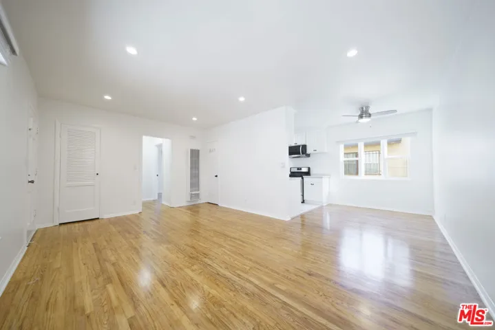 12012 Washington Place #1, Los Angeles, California 90066