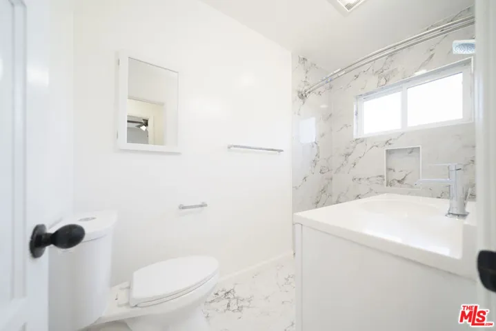 12012 Washington Place #1, Los Angeles, California 90066