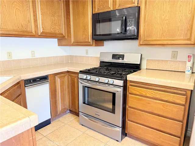 105 E Rosewood Court 5, Ontario, California 91764