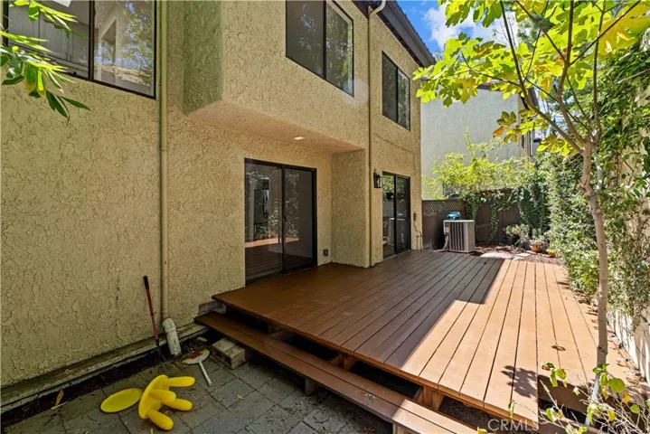734 Fremont Villas, Los Angeles, California 90042
