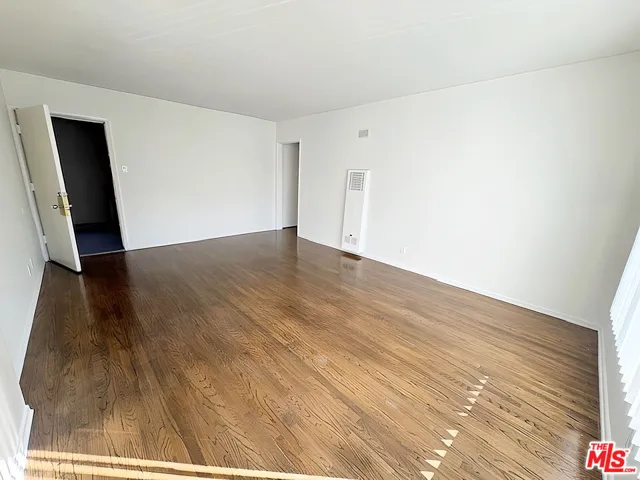 228 S Mariposa Avenue 16, Los Angeles, California 90004