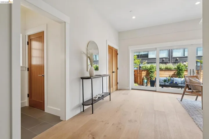 4432 Howe St, Oakland, California 94611