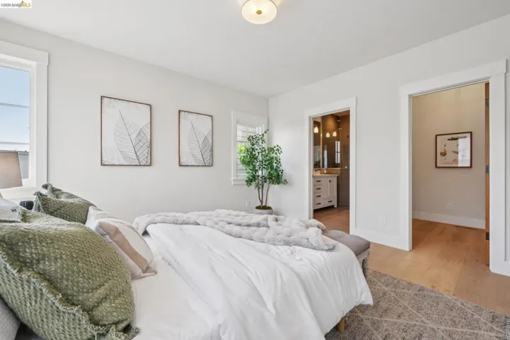 4432 Howe St, Oakland, California 94611