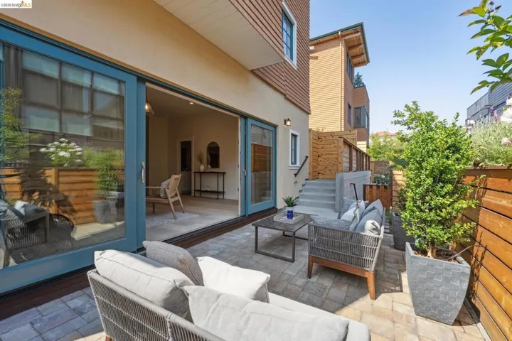 4432 Howe St, Oakland, California 94611
