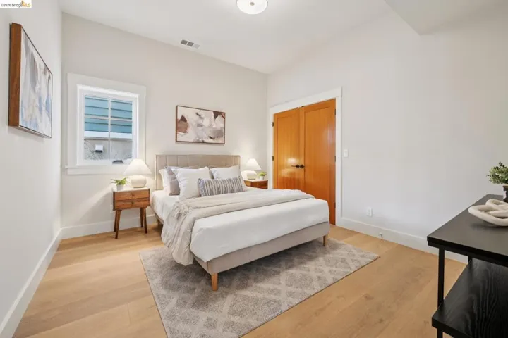 4432 Howe St, Oakland, California 94611