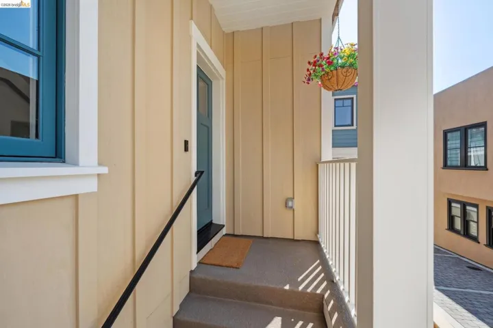 4432 Howe St, Oakland, California 94611