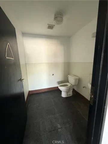 519 W Foothill, Rialto, California 92376