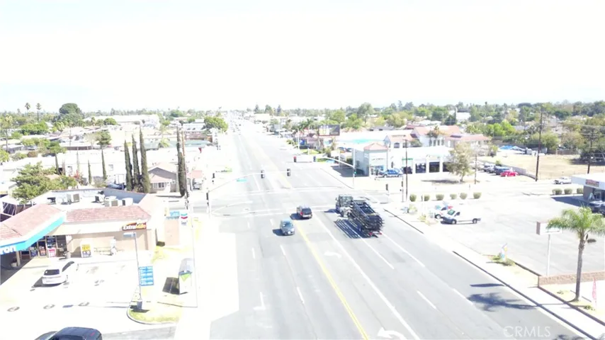 519 W Foothill, Rialto, California 92376
