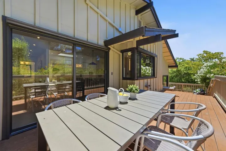 1360 Trinity Drive, Menlo Park, California 94025