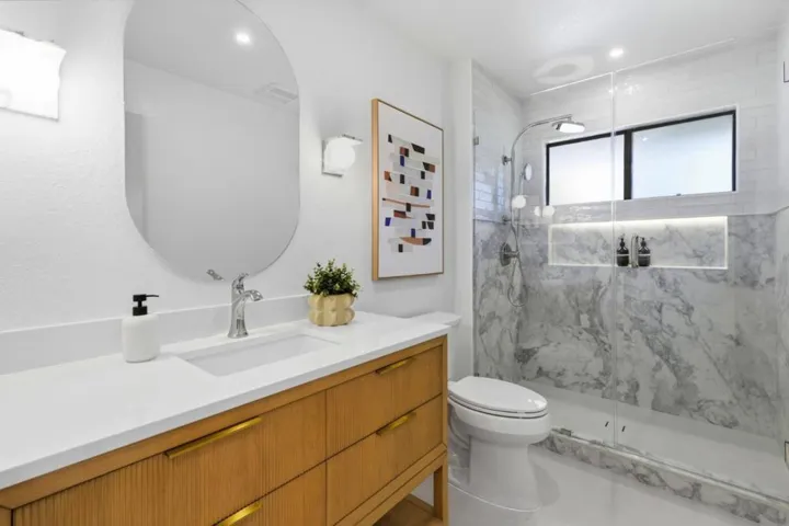 1360 Trinity Drive, Menlo Park, California 94025