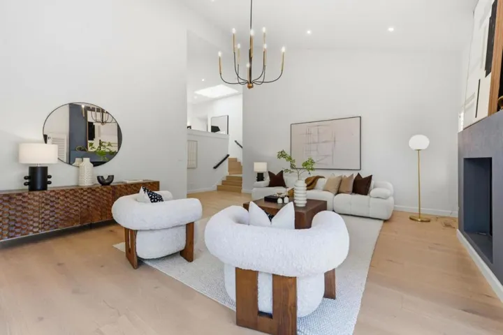 1360 Trinity Drive, Menlo Park, California 94025