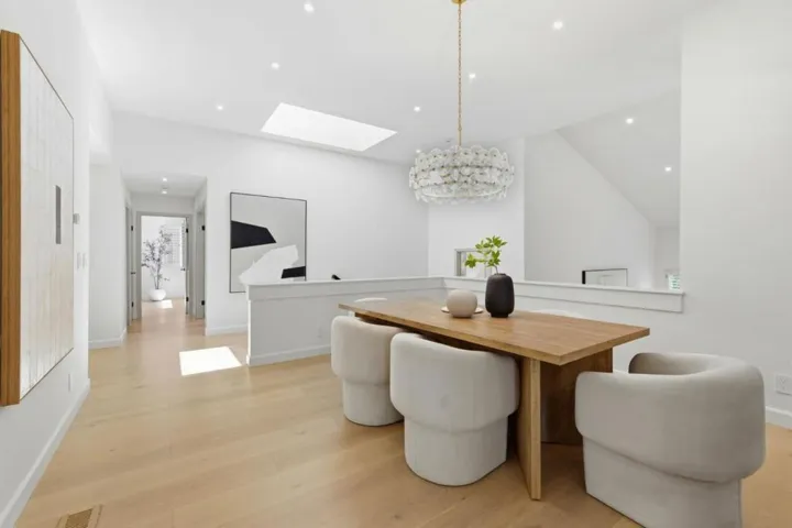 1360 Trinity Drive, Menlo Park, California 94025