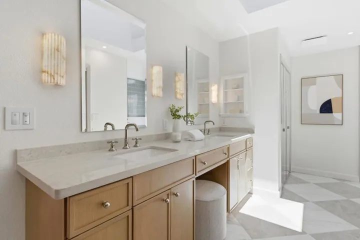 1360 Trinity Drive, Menlo Park, California 94025