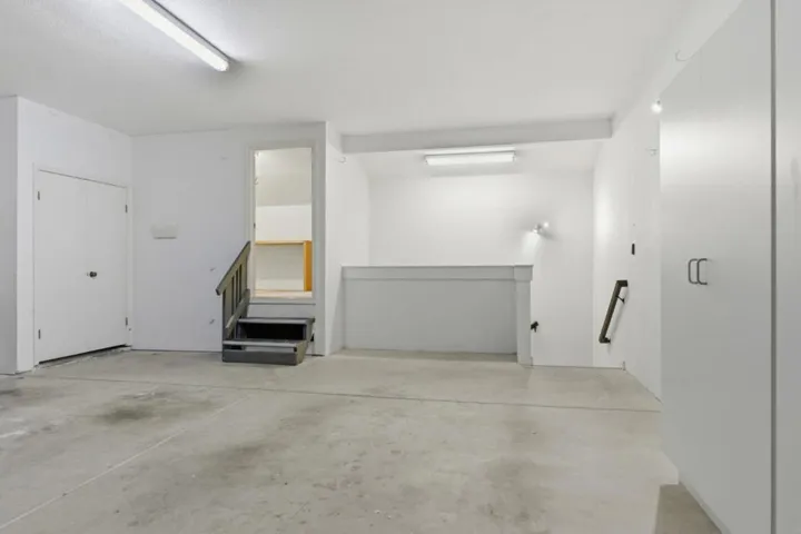 1360 Trinity Drive, Menlo Park, California 94025