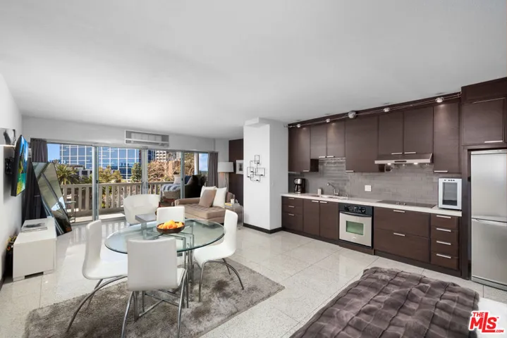 999 N Doheny Drive 611, West Hollywood, California 90069