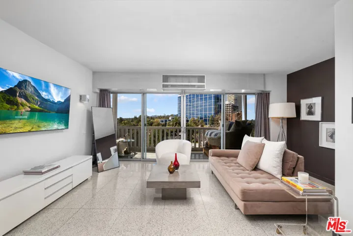999 N Doheny Drive 611, West Hollywood, California 90069