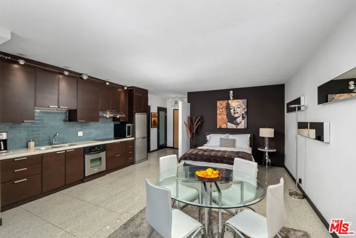 999 N Doheny Drive 611, West Hollywood, California 90069