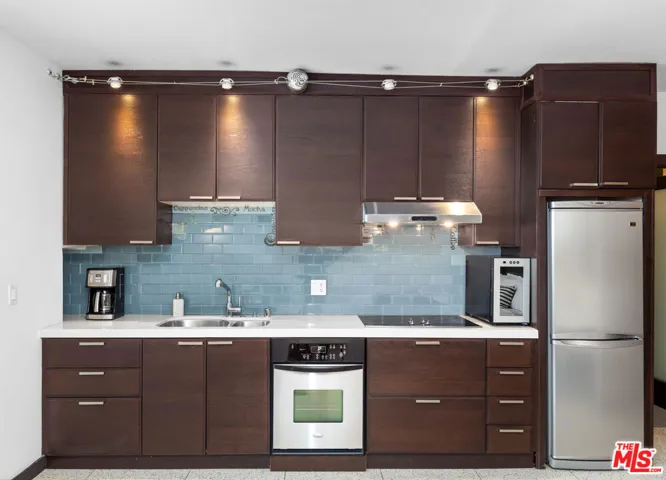 999 N Doheny Drive 611, West Hollywood, California 90069