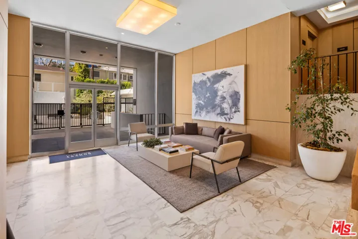 999 N Doheny Drive 611, West Hollywood, California 90069