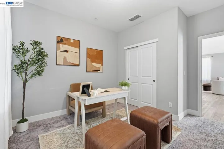 951 Farmhouse Way, Folsom, California 95630