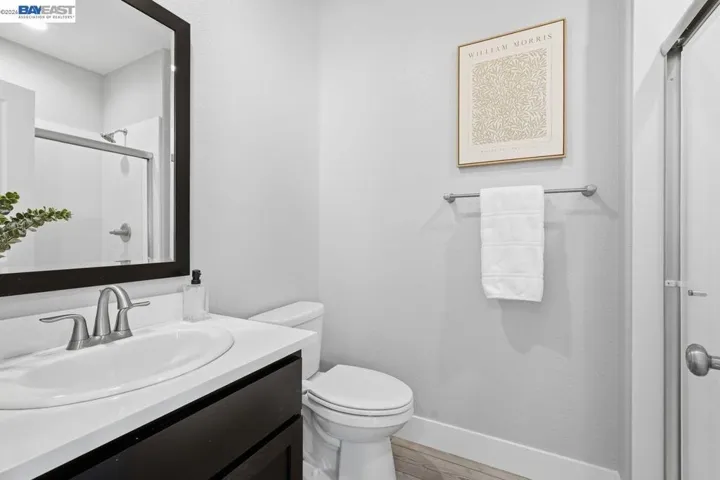 951 Farmhouse Way, Folsom, California 95630