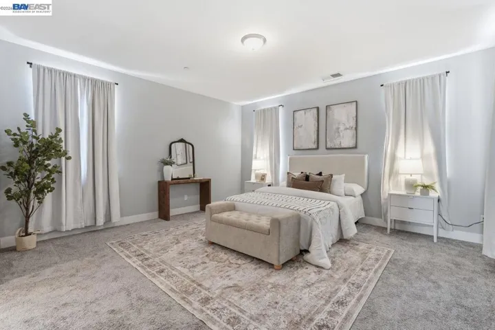 951 Farmhouse Way, Folsom, California 95630