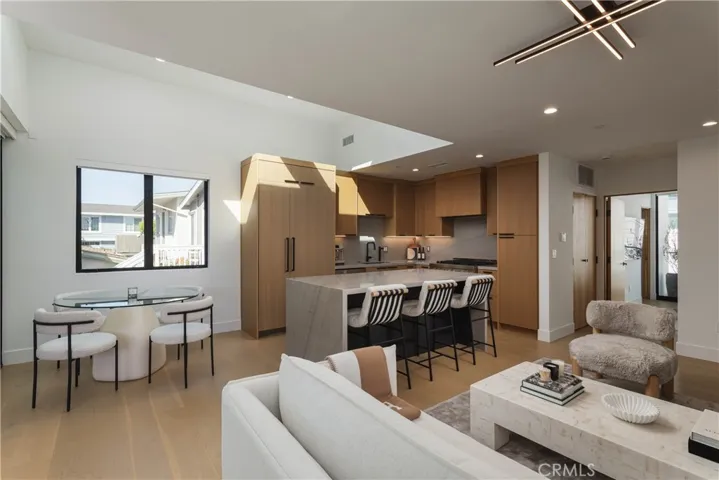 716 1/2 Orchid Avenue, Corona Del Mar, California 92625