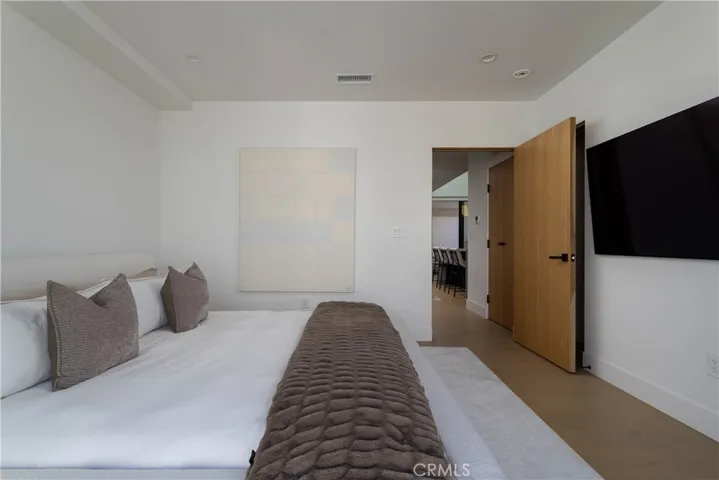 716 1/2 Orchid Avenue, Corona Del Mar, California 92625