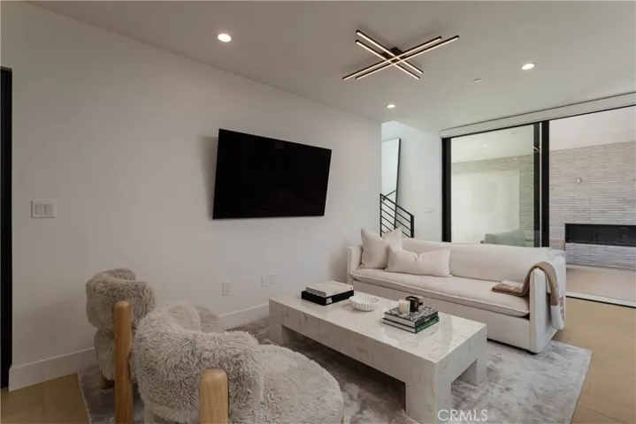 716 1/2 Orchid Avenue, Corona Del Mar, California 92625