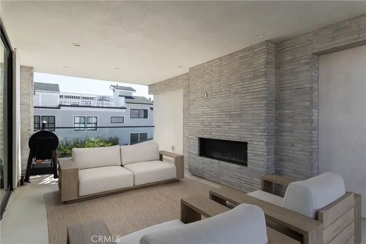 716 1/2 Orchid Avenue, Corona Del Mar, California 92625