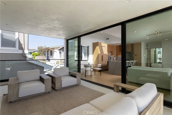 716 1/2 Orchid Avenue, Corona Del Mar, California 92625