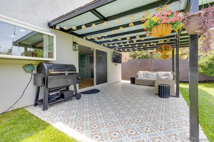 1406 Green Bay, San Diego, California 92154