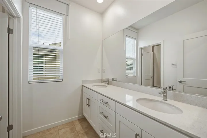 2532 E Harper, Ontario, California 91762