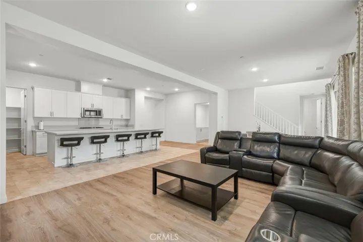 2532 E Harper, Ontario, California 91762
