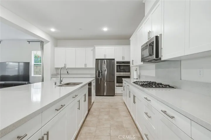 2532 E Harper, Ontario, California 91762
