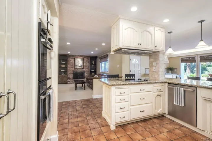 5954 Cozzens Street, San Diego, California 92122