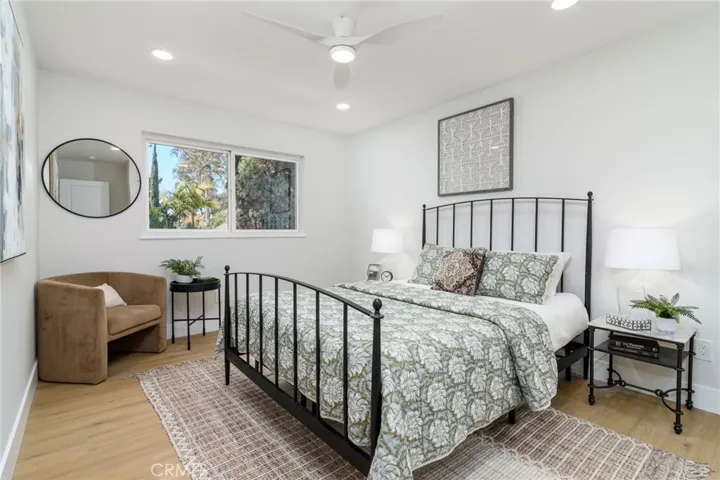 5996 College Ave, San Diego, California 92120