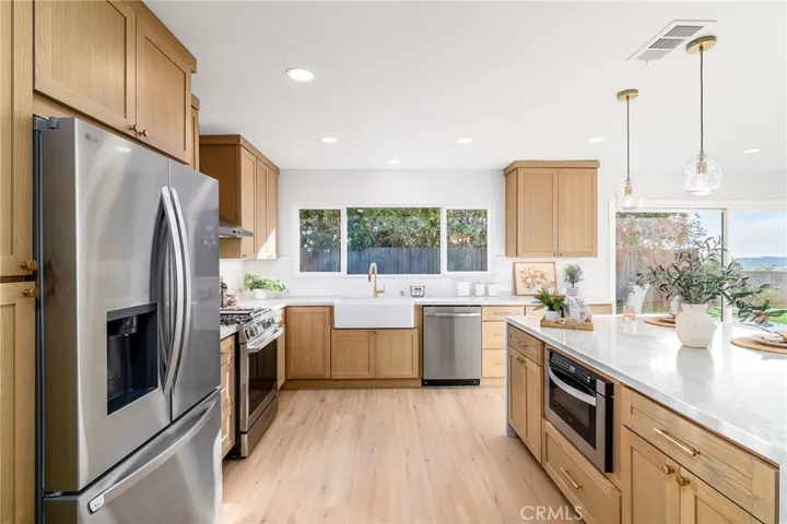 5996 College Ave, San Diego, California 92120