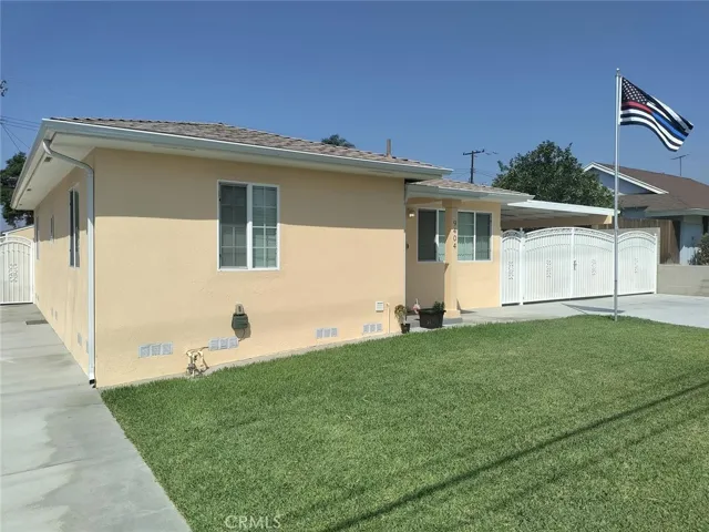 9404 Benson, Montclair, California 91763