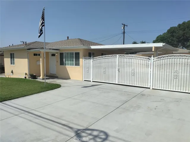 9404 Benson, Montclair, California 91763