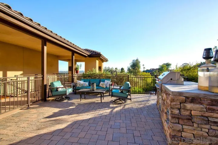 718 Stoneybrae Pl, Escondido, California 92027