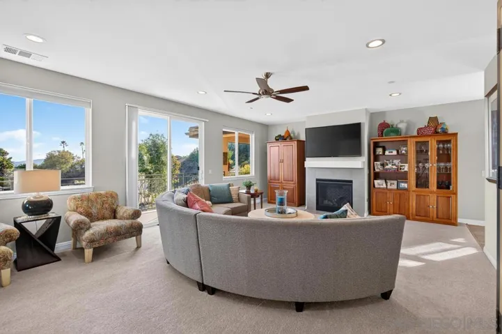 718 Stoneybrae Pl, Escondido, California 92027