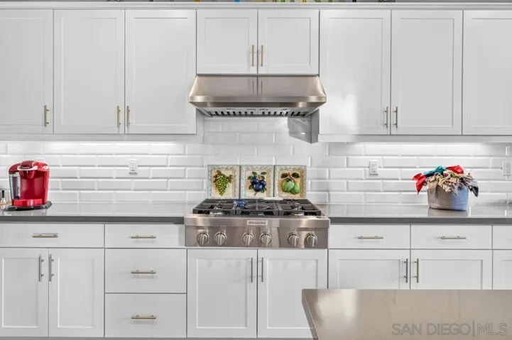 718 Stoneybrae Pl, Escondido, California 92027