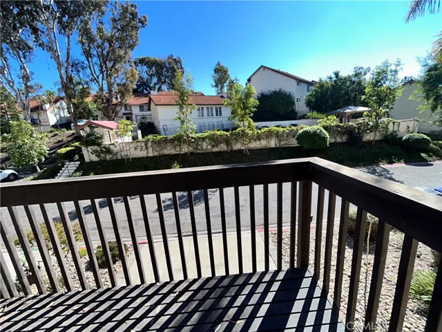 359 Windy Ln, Vista, California 92083