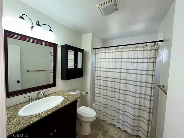 359 Windy Ln, Vista, California 92083