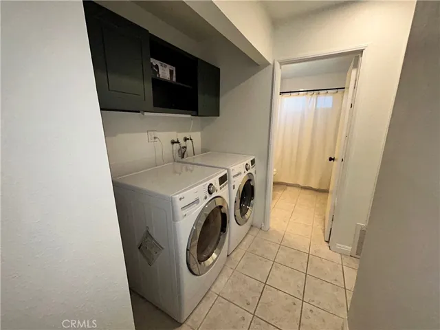 359 Windy Ln, Vista, California 92083