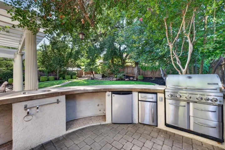1035 Stonegate Court, Morgan Hill, California 95037