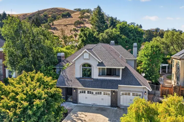 1035 Stonegate Court, Morgan Hill, California 95037