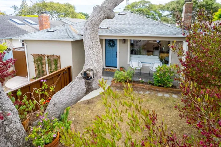 709 Lobos Avenue, Pacific Grove, California 93950